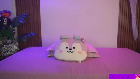 Snapshot of calypso_and_ge1 chatting on 10/18/25, 12:13 Calypso and Kayla online show from 10/18/25, 12:13