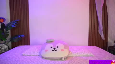 Snapshot of calypso_and_ge1 chatting on 10/23/25, 11:14 Calypso and Kayla online show from 10/23/25, 11:14