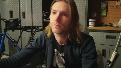 Calypso online show from 04/28/26, 03:44
