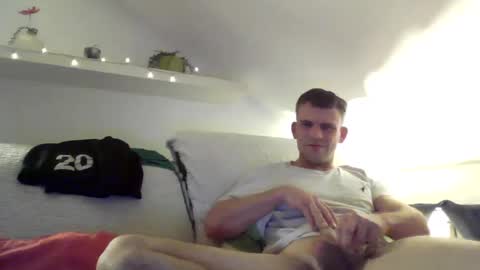 cam_bitch_boy online show from 12/06/24, 05:42