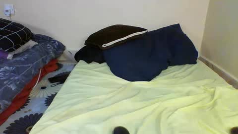 Cam girlie online show from 09/09/25, 12:48