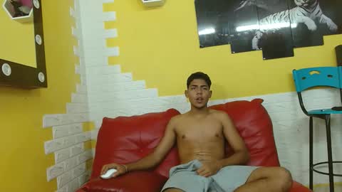 cam_xman online show from 11/18/25, 04:44
