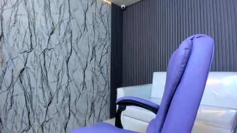 cam_xman online show from 05/06/26, 07:19