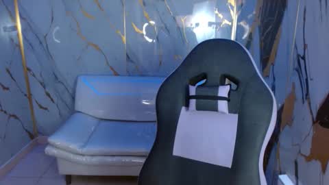 cam_xman online show from 05/15/26, 07:54