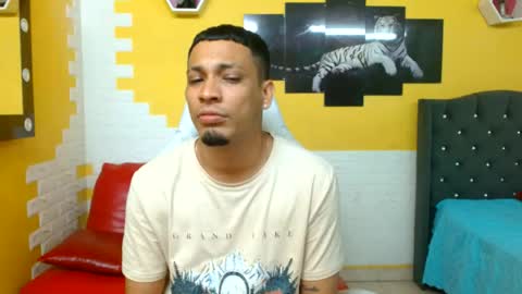 cam_xman online show from 05/23/26, 07:13