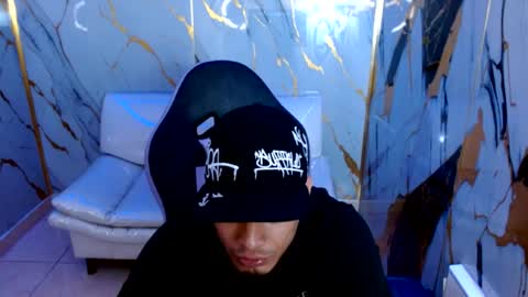 cam_xman online show from 06/12/26, 12:04