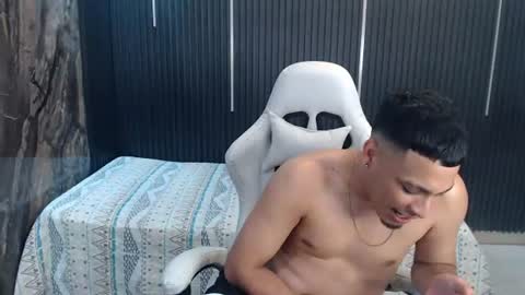cam_xman online show from 07/25/26, 05:27