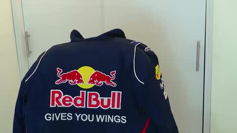 camara110 online show from 12/14/25, 09:52