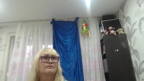CamDiva1 online show from 10/02/25, 02:40