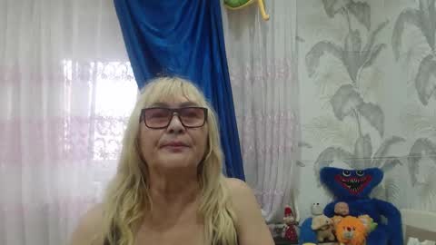 CamDiva1 online show from 10/06/25, 11:51