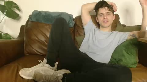 CamDoAttitude online show from 01/01/25, 07:32
