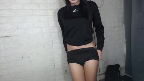 camela_star online show from 12/13/24, 05:43