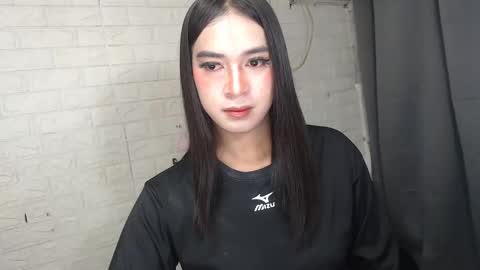 camela_star online show from 12/29/24, 12:52