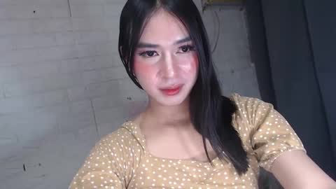 camela_star online show from 12/30/24, 04:31