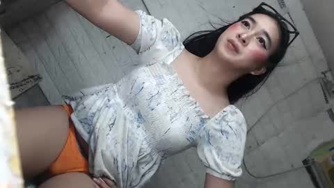 Snapshot of camela_star chatting on 11/13/25, 08:52 camela_star online show from 11/13/25, 08:52