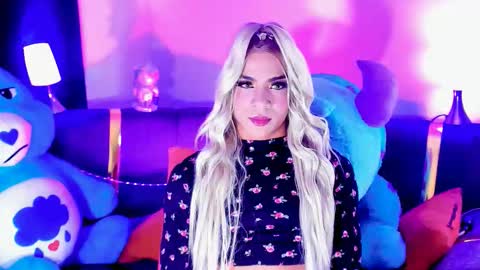 camelyharrper1 online show from 10/08/25, 03:48