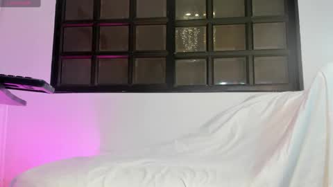 Snapshot of cameron_cutee chatting on 10/04/25, 11:30 Cameron Cutee online show from 10/04/25, 11:30