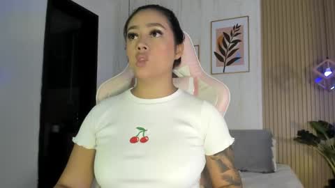 Cameron  online show from 10/06/25, 07:55