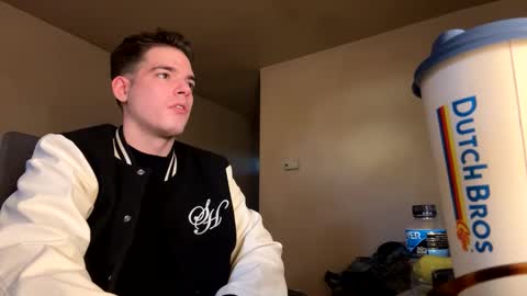 Snapshot of camerondt chatting on 01/02/25, 10:55 camerondt online show from 01/02/25, 10:55