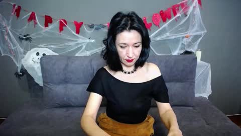 Cameronenns online show from 10/17/25, 08:28