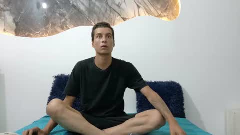 Snapshot of cameronsilverman chatting on 06/11/26, 12:32 cameronsilverman online show from 06/11/26, 12:32