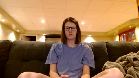 Snapshot of camforfunmoment chatting on 12/04/24, 01:36 camforfunmoment online show from 12/04/24, 01:36