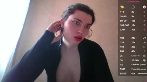 Snapshot of camgirl_xx chatting on 03/16/26, 08:29 Marta online show from 03/16/26, 08:29