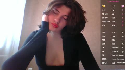 Snapshot of camgirl_xx chatting on 03/24/26, 11:48 Marta online show from 03/24/26, 11:48