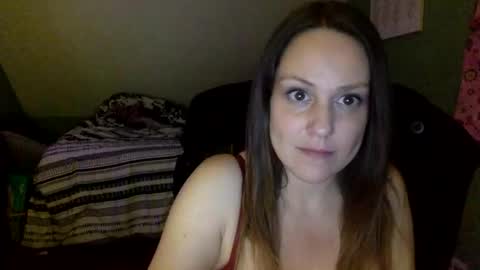 Snapshot of camgurl69 chatting on 11/08/25, 10:15 camgurl69 online show from 11/08/25, 10:15
