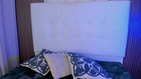 cami_adamss online show from 06/26/26, 12:20
