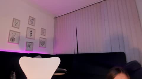 Camila cruz online show from 01/08/25, 02:25