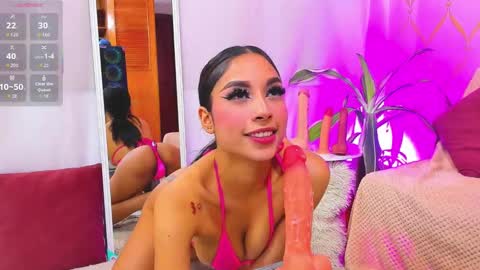 Camila online show from 10/03/25, 04:20