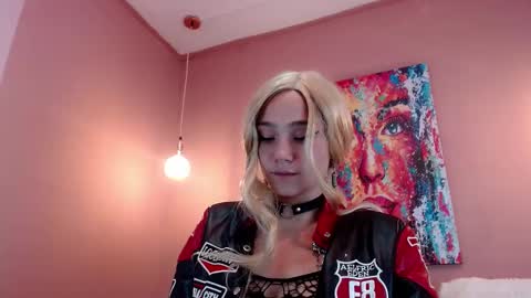 Cami online show from 10/04/25, 09:57