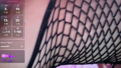 Snapshot of cami_sweet_99 chatting on 06/05/26, 09:20 cami_sweet_99 online show from 06/05/26, 09:20