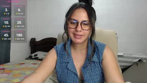Snapshot of cami_valbuena chatting on 04/20/26, 09:16 Camila Valbuena online show from 04/20/26, 09:16