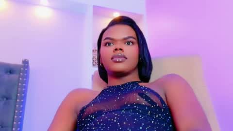 camiestrada online show from 09/12/25, 10:43