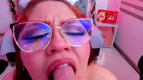 Camila Osorio online show from 12/15/24, 07:46