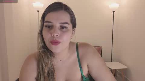 Camila online show from 06/08/26, 10:10