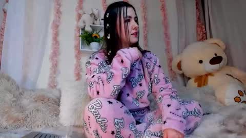 Camii Lopez online show from 11/14/25, 05:28