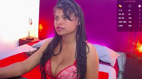 CamiilaReyes online show from 02/04/25, 12:51