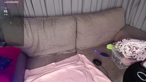 Snapshot of camila_belen chatting on 02/13/25, 03:07 Camila online show from 02/13/25, 03:07