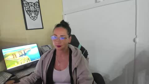 Snapshot of camila_bj chatting on 05/13/26, 04:54 camila_bj online show from 05/13/26, 04:54