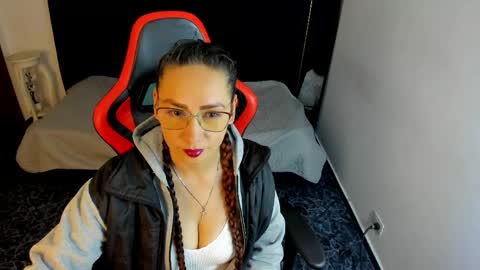 Snapshot of camila_bj chatting on 05/20/26, 04:29 camila_bj online show from 05/20/26, 04:29