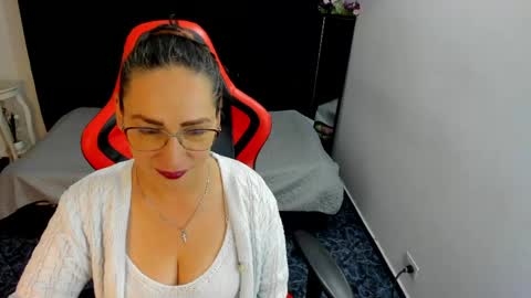 Snapshot of camila_bj chatting on 05/21/26, 05:58 camila_bj online show from 05/21/26, 05:58