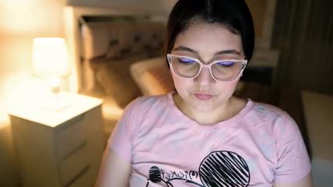 Camila buitrago online show from 11/21/25, 11:03