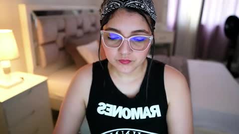 Camila buitrago online show from 02/22/26, 07:01