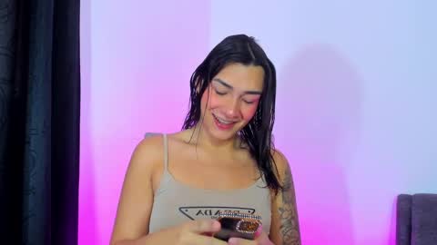  s online show from 12/08/24, 09:08