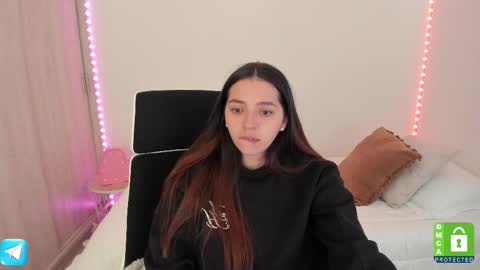 Snapshot of camila_ec2 chatting on 10/02/25, 08:27 C A M I online show from 10/02/25, 08:27