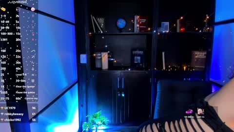 Snapshot of camila_harperr chatting on 12/31/24, 06:37 C A M I L A online show from 12/31/24, 06:37