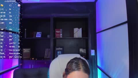 Snapshot of camila_harperr chatting on 01/25/25, 04:02 C A M I L A online show from 01/25/25, 04:02